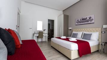 3 bedrooms, soundproofing, iron/ironing board, travel crib