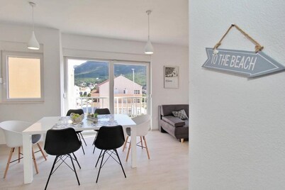 Bacan Family Apartments