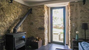 TV connectée, cheminée