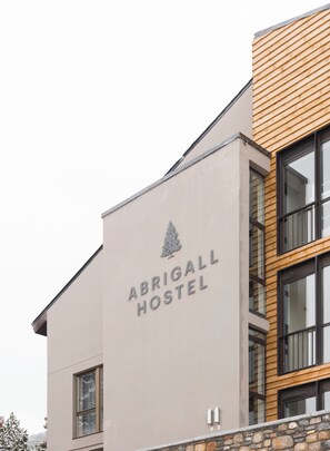 Unclassified image, 5 of 17, button - Abrigall Hostel Masella (Alp)
