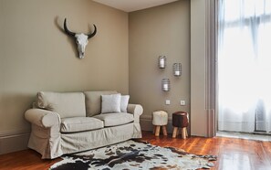 TV - Sunday’s in Oporto 1T (Porto)