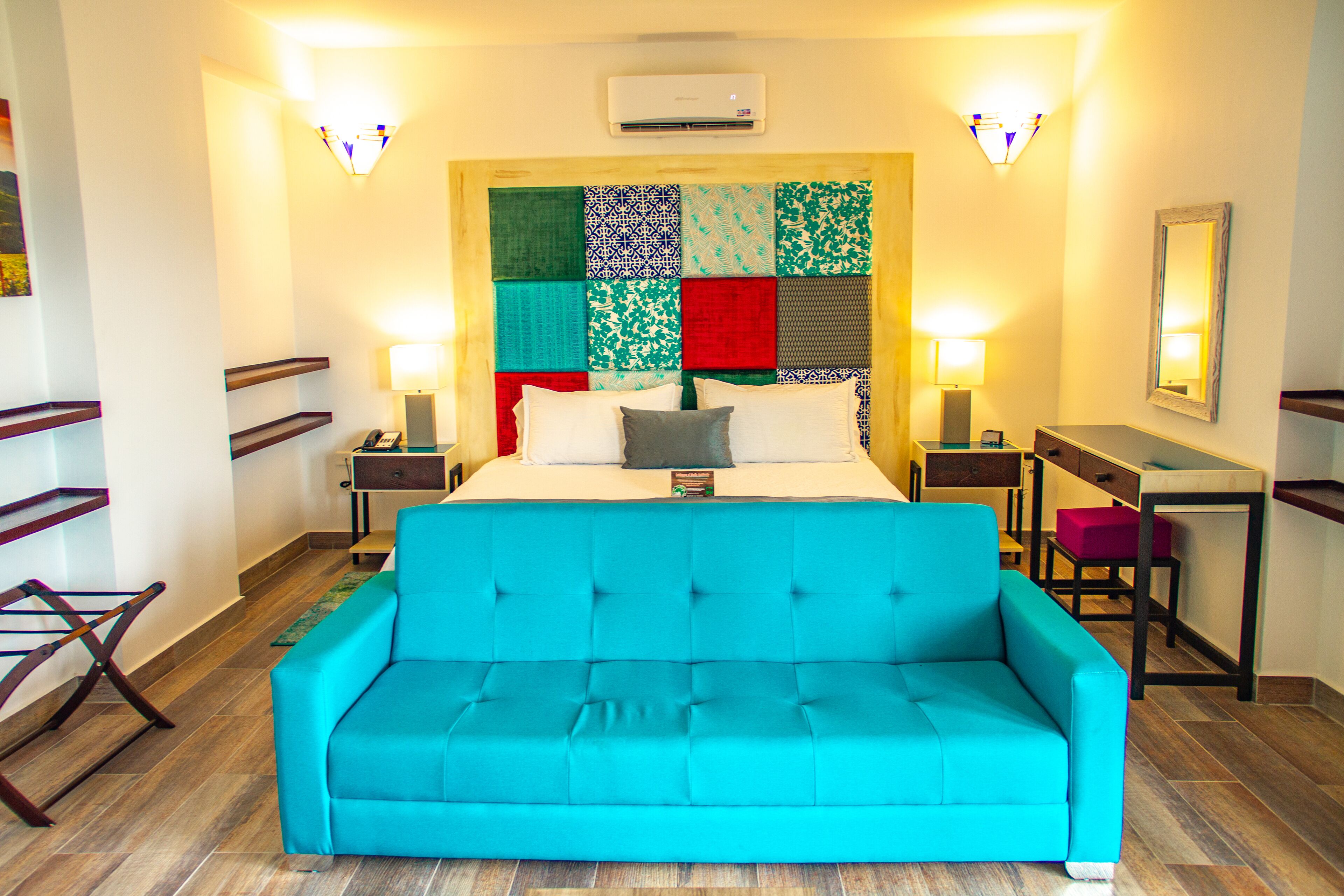 luxury room | 1 bedroom, minibar, in-room safe, soundproofing