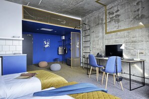 Soundproofing, iron/ironing board, free WiFi, bed sheets - Arche Hotel Geologiczna (Warsaw)