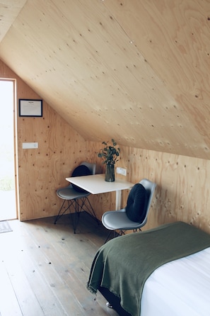 Twin Room, Shared Bathroom | Blackout drapes, soundproofing, free WiFi, bed sheets