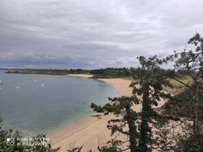 Beach nearby, sun-loungers