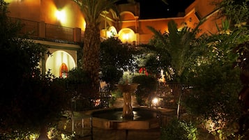 Enceinte de lâhĂ©bergement