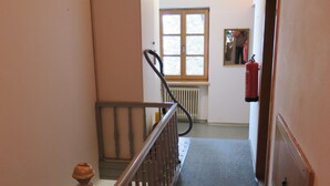 Hallway - SnowBunnys BackPackers Hostel (Kitzbuhel)
