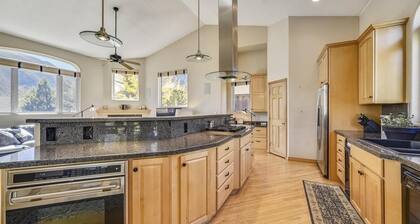 Larson Lane 217 - 4 Br Home