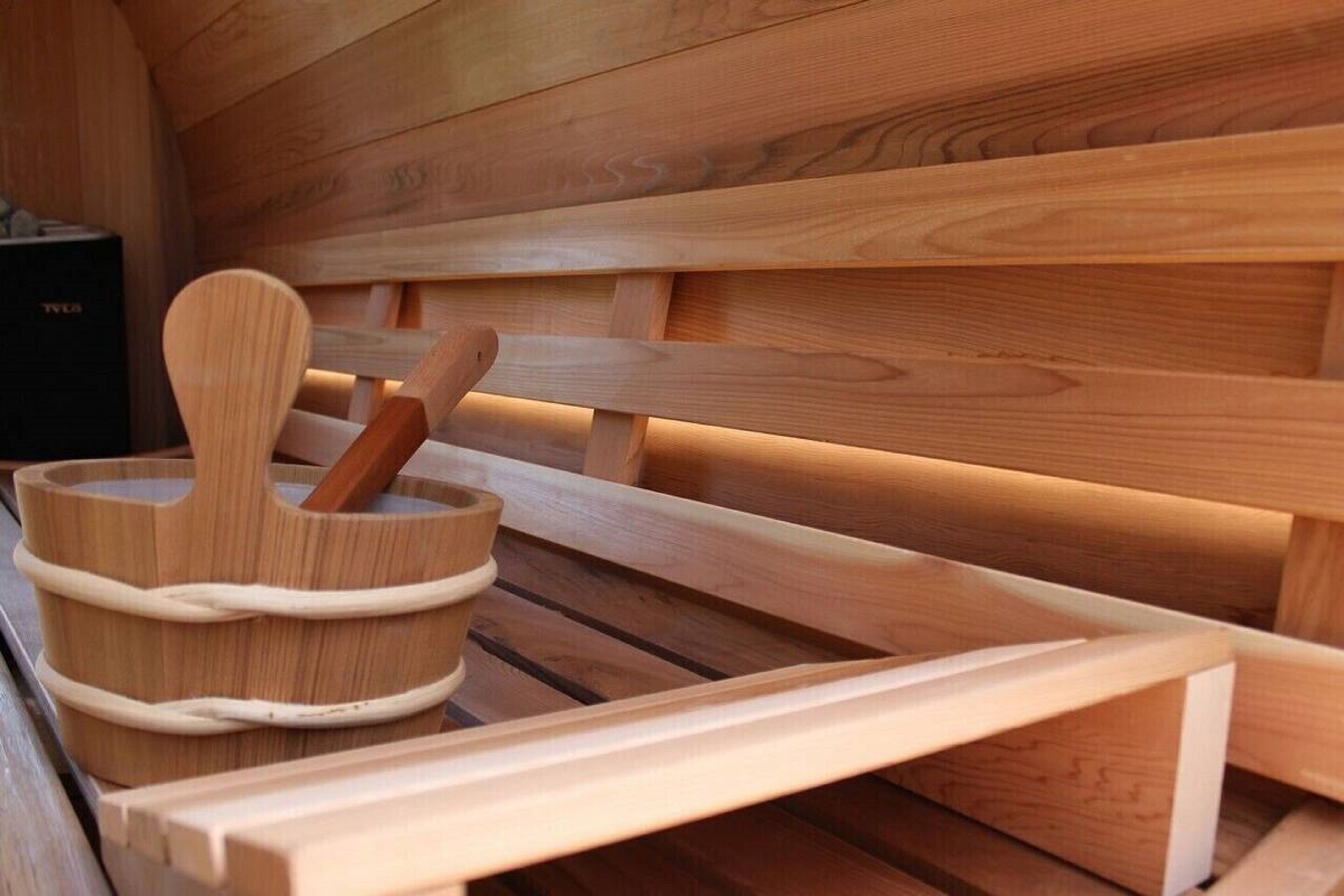 couples treatment room(s), steam room, body treatments, facials