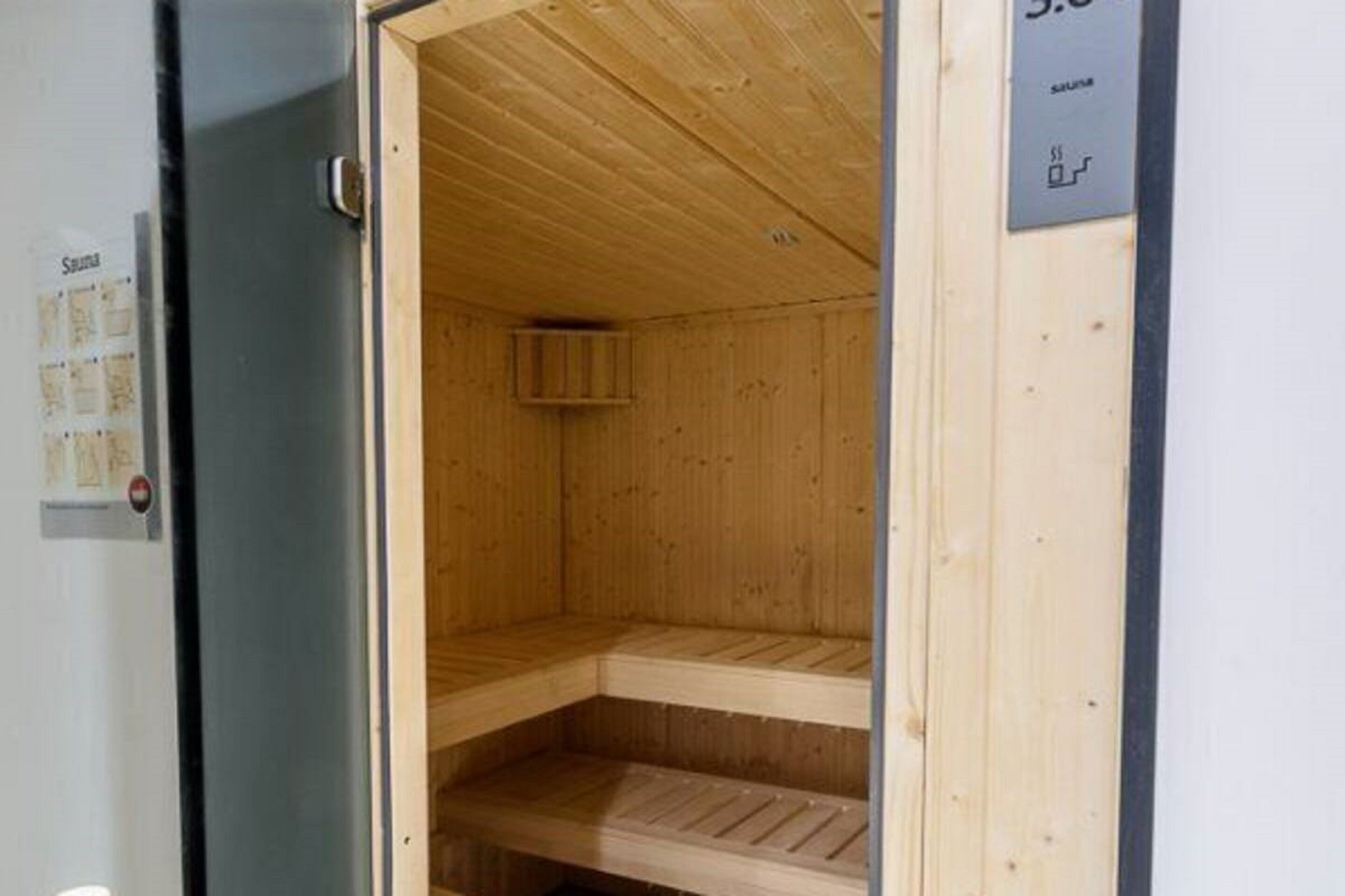 couples treatment room(s), steam room, body treatments, facials