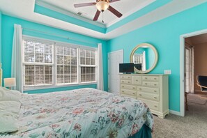 Condo, 3 Bedrooms