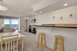 Condo, 1 Bedroom | Private kitchen