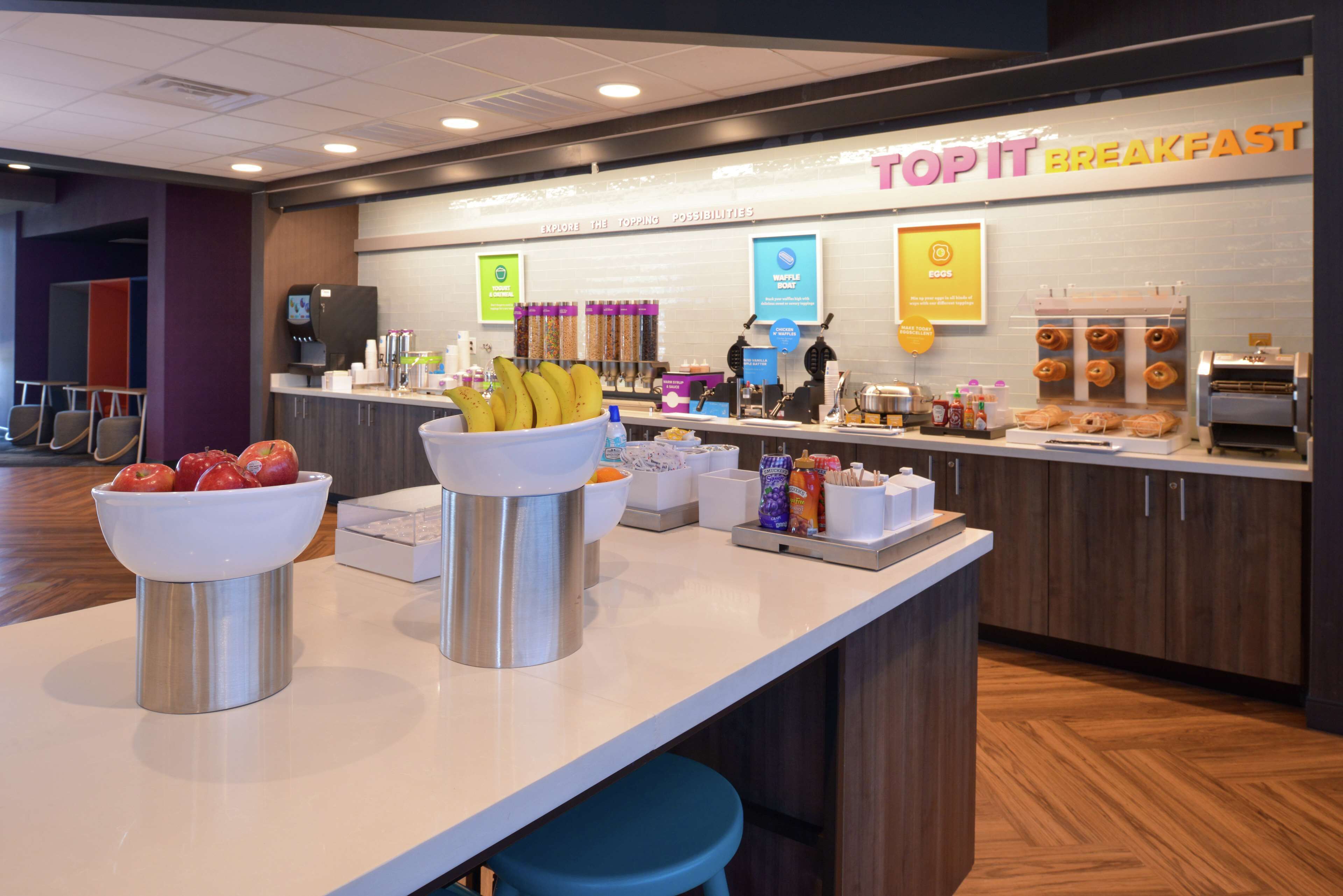 free daily self-service breakfast