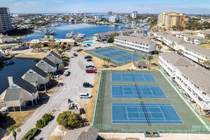 Apartamento, 3 habitaciones | Cancha deportiva