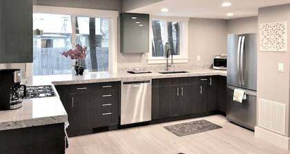 WINTER WONDERLAND DOPPIO-3 MIN FROM PARK N RIDE BUS THAT TAKES U 2 ALTA/SNOWBIRD