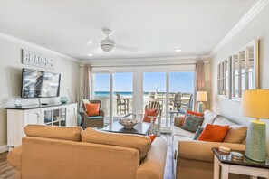Living area - Sandpiper Cove 1129 2 Bedroom Condo by RedAwning (Destin)