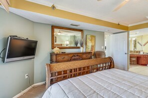 Condo, 3 Bedrooms