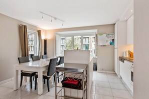 Apartment, 2 Bedrooms (Campanula) | Living area