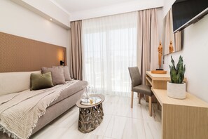 Junior Suite | Living area | LED TV - Karras Grande Resort (Zakynthos)