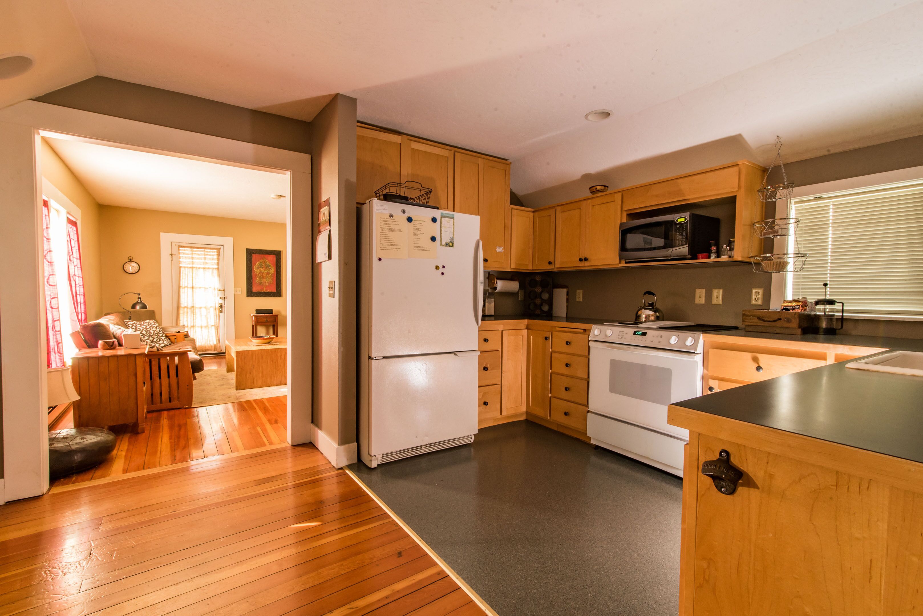 Comfortable renovated cottage from 1910 - easy access to everything