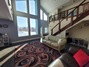 TV connectée, jeux vidéo, lecteur de DVD, livres