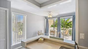 Condo, 1 Bedroom | View from property