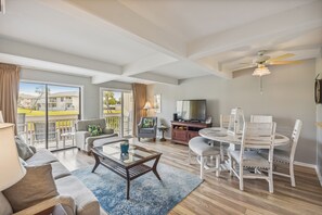 Living room - Sandpiper Cove 3104 2 Bedroom Condo by RedAwning (Destin)