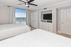 Condo, 2 habitaciones | 2 habitaciones, tabla de planchar con plancha y wifi gratis 
