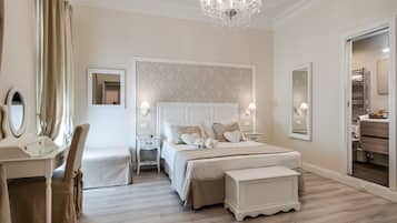 Biancheria da letto di alta qualità, copriletto in piuma, minibar