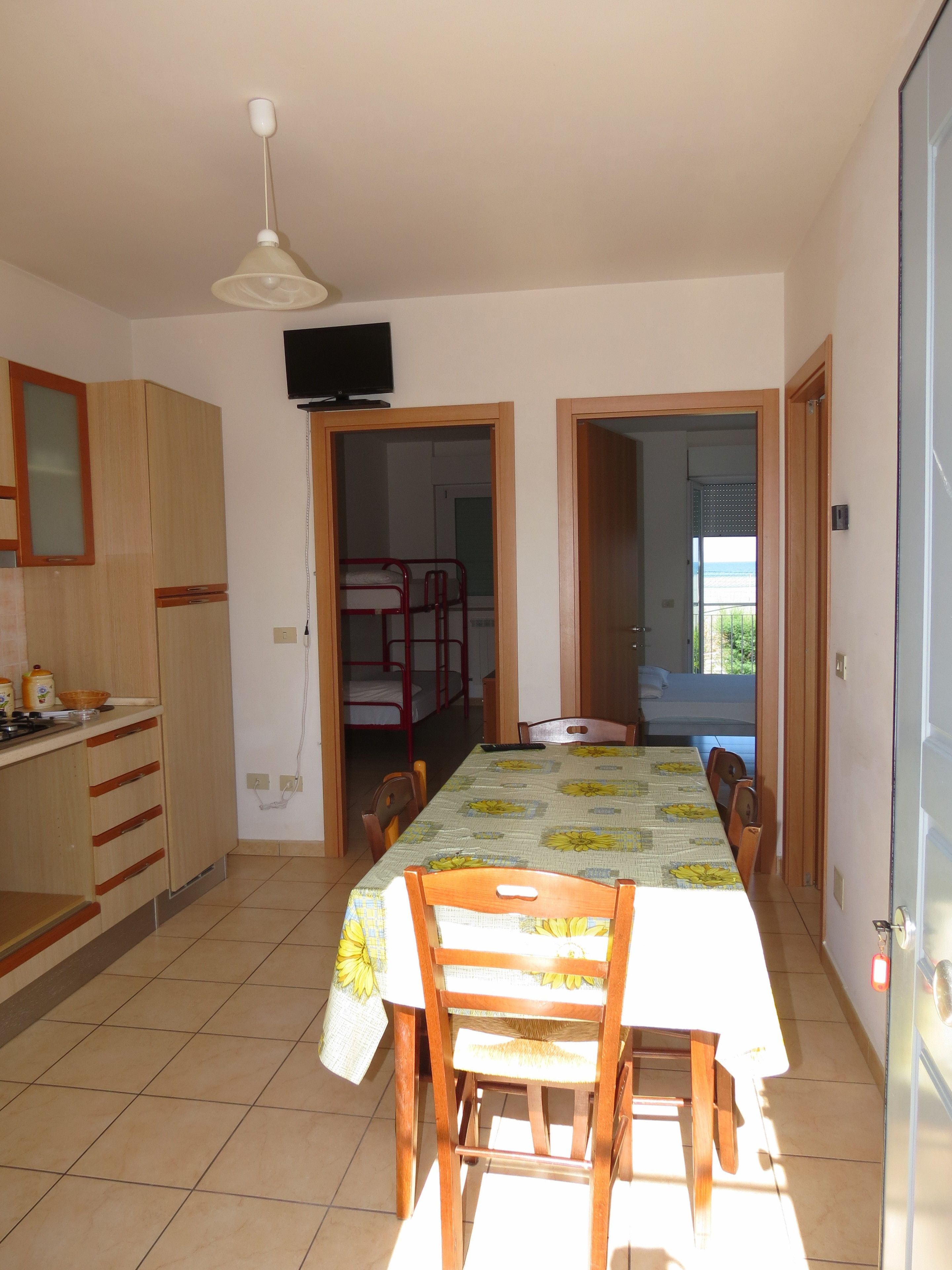 Apartment, 2 Schlafzimmer, Balkon, Meerblick | Wohnbereich