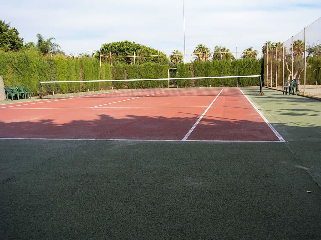 tennis court
