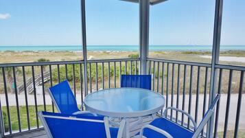 Villa, 2 Bedrooms, Microwave (Palm Island Villa 2 Bedroom Superior ) | Balcony