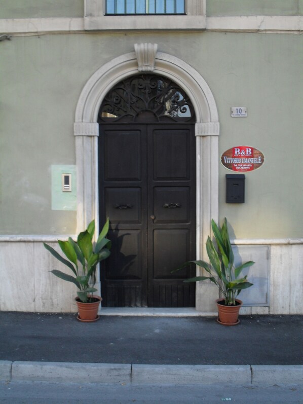 Property entrance - B&B Vittorio Emanuele (San Benedetto del Tronto)