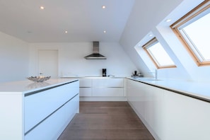 Apartment, 4 Bedrooms (Zeegerucht 201) | Private kitchen