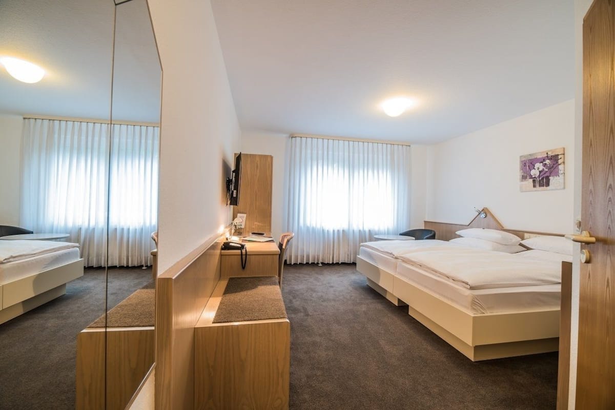 double room | minibar, soundproofing, rollaway beds, free wifi