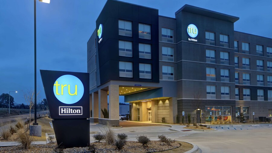 Tru by Hilton Oxford