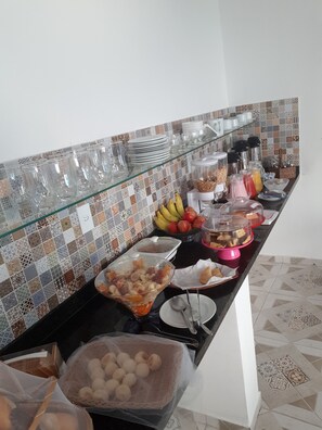 Petit déjeuner buffet compris tous les jours