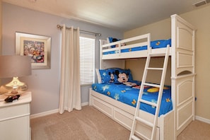 5 bedrooms, free WiFi