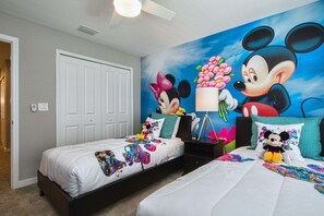 4 bedrooms, free WiFi - Le Reve 4 Bedroom Townhome w Splashpool - 1203LR (Kissimmee)