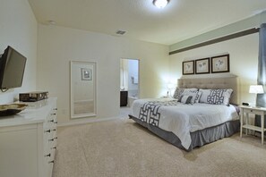 5 makuuhuonetta, ilmainen Wi-Fi