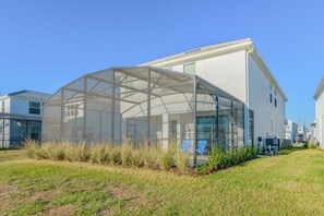 Exterior - Storey Lake- 6 Bedroom Pool Home- 1668ST (Kissimmee)