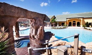 Outdoor pool - 3087pp (Kissimmee)