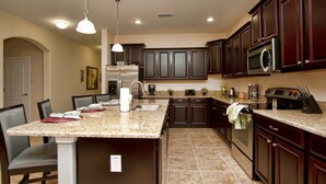 Fridge, microwave, stovetop, dishwasher - 3151pp (Kissimmee)