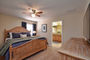 5 Schlafzimmer, Bügeleisen/Bügelbrett, kostenloses WLAN