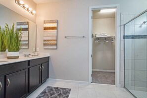Bathroom - 8103sa (Kissimmee)