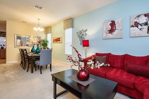 TV, table football - The Shire 5 Bedroom House w Pool - 4703TS (Davenport)