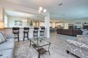 Télévision, baby-foot, table de tennis de table