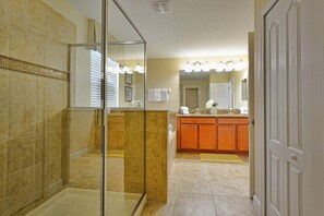 Hair dryer, towels - Champions Gate 5 Bedroom House w Pool - 4904CG (Davenport)