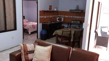 Familie appartement (5 people) | Dineerruimte