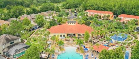 House (Terra Verde 705) | Exterior